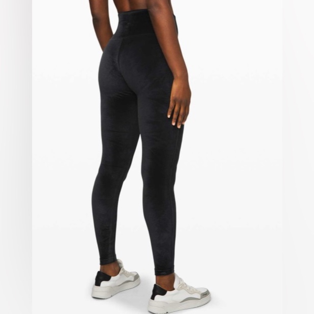 Lululemon * Velvet Wunder Lounge High-Rise Tight 28", Black velvet, size 4